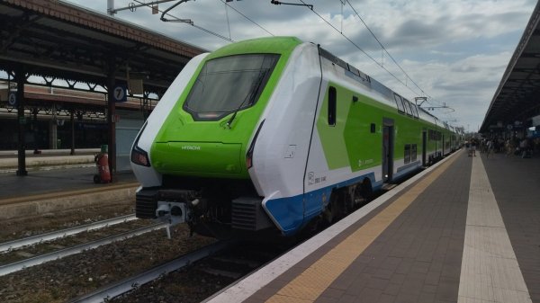 Trenord Rock 521-042