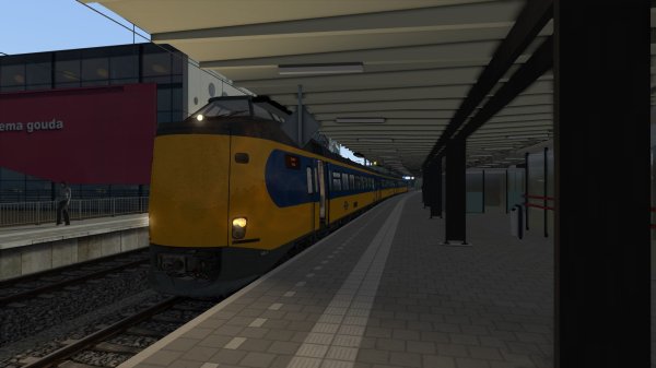 ICM 4011 op Gouda onderweg naar Rotterdam Centraal